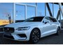 Volvo V60 2.0 T6 Plug-in Hybrid 350PK AWD Plus Bright Trekhaak | Navi | Stoelverw. | Keyless | Electr.klep | Virtual Cockp. | Adapt cruise | 18 inch Lm |