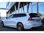 Volvo V60 2.0 T6 Plug-in Hybrid 350PK AWD Plus Bright Trekhaak | Navi | Stoelverw. | Keyless | Electr.klep | Virtual Cockp. | Adapt cruise | 18 inch Lm |