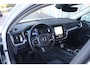 Volvo V60 2.0 T6 Plug-in Hybrid 350PK AWD Plus Bright Trekhaak | Navi | Stoelverw. | Keyless | Electr.klep | Virtual Cockp. | Adapt cruise | 18 inch Lm |
