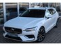 Volvo V60 2.0 T6 Plug-in Hybrid 350PK AWD Plus Bright Trekhaak | Navi | Stoelverw. | Keyless | Electr.klep | Virtual Cockp. | Adapt cruise | 18 inch Lm |