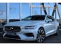 Volvo V60 2.0 T6 Plug-in Hybrid 350PK AWD Plus Bright Trekhaak | Navi | Stoelverw. | Keyless | Electr.klep | Virtual Cockp. | Adapt cruise | 18 inch Lm |