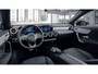 Mercedes-Benz CLA 180 Business Solution AMG | Panoramadak | Achteruitrijcamera | Stoelverwarming | Sfeerverlichting |