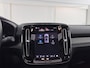 Volvo XC40 Recharge Pure Black Edition [3-Fase-11kW] {SoH-94%} (INCL-BTW) Aut. *HEATPUMP | PANO | MEMORY-PACK | HARMAN/KARDON | ADAPTIVE-CRUISE | DIGI-COCKPIT | BLIND-SPOT | NAVI-FULLMAP | TOPVIEW | ECC | PDC | KEYLESS | HEATED-SPORTSEATS | 20''ALU*