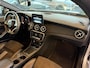 Mercedes-Benz A-klasse 180 AMG White Art | Automaat | Panoramadak | Achteruitrijcamera | Origineel Nederlands | Cruise control | Climate control | Adaptief onderstel | 18''INCH AMG | Navigatie