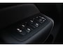 Volvo XC60 2.0 T6 Plug-in hybrid AWD Plus Dark - ACC - 360 Camera - Pano - H&K - Stoel/Stuurverwarming - Memory - BLIS - Keyless - Rijklaar
