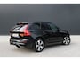 Volvo XC60 2.0 T6 Plug-in hybrid AWD Plus Dark - ACC - 360 Camera - Pano - H&K - Stoel/Stuurverwarming - Memory - BLIS - Keyless - Rijklaar