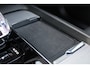 Volvo XC60 2.0 T6 Plug-in hybrid AWD Plus Dark - ACC - 360 Camera - Pano - H&K - Stoel/Stuurverwarming - Memory - BLIS - Keyless - Rijklaar