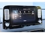 Hyundai Kona Electric EV Premium 64 kWh | SOH 90,7% | Stoelverwarming-ventilatie | Trekhaak | Head-up display | Camera