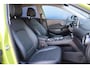 Hyundai Kona Electric EV Premium 64 kWh | SOH 90,7% | Stoelverwarming-ventilatie | Trekhaak | Head-up display | Camera