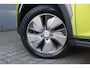 Hyundai Kona Electric EV Premium 64 kWh | SOH 90,7% | Stoelverwarming-ventilatie | Trekhaak | Head-up display | Camera