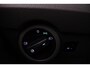 Volkswagen Transporter Kombi 2.0 TDI L2H1 Automaat | 9 persoons | Parkeer sensoren | Cruise control |