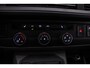 Volkswagen Transporter Kombi 2.0 TDI L2H1 Automaat | 9 persoons | Parkeer sensoren | Cruise control |