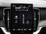 Volvo XC90 2.0 T8 Plug-in hybrid AWD Ultra Dark Panoramadak Navigatie Apple Carplay Android Auto 360 camera Parkeerhulp Adaptive Cruise Control Verwarmde en geventileerde voorstoelen Head-up-display Harman Kardon Premium Sound Memory stoelen met massagefunctie Climate Control Matrix-ledkoplampen