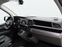 Volkswagen Transporter 2.0 TDi L2H1 32 DC 150 Pk Automaat Caravelle | Trekhaak | Carplay | Schuifdeuren L+R Elektrisch | Virtual Cockpit | Volledig Leder | 20 Inch