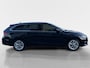 Skoda Octavia Combi 150PK TSI MHEV Business Edition Plus | Electrisch Wegklapbare Trekhaak | Navigatie | Apple Carplay/Android Auto | Climate Control | Cruise Control | Lichtmetalen Velgen | Camera | Parkeersensoren |