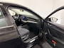 Skoda Octavia Combi 150PK TSI MHEV Business Edition Plus | Electrisch Wegklapbare Trekhaak | Navigatie | Apple Carplay/Android Auto | Climate Control | Cruise Control | Lichtmetalen Velgen | Camera | Parkeersensoren |
