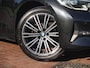 BMW 3-Serie Touring 318i Business Edition Plus | Trekhaak | Camera  | LED-Laser | Sfeerverlichting | Apple Carplay | NL-Auto |