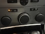 Opel Astra GTC 1.6 Enjoy Limited Schwarz *Heatseat*