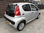 Peugeot 107 1.0-12V XR 5DRS / Nieuwe koppeling!