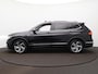 Volkswagen Tiguan Allspace 1.5 TSI R-Line Business+ 7p. | Panodak | Camera | Zwenkbare trekhaak | Stoelverwarming |