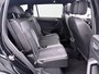 Volkswagen Tiguan Allspace 1.5 TSI R-Line Business+ 7p. | Panodak | Camera | Zwenkbare trekhaak | Stoelverwarming |