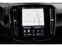 Volvo EX40 Single Motor Extended Range Plus 82 kWh | Trekhaak | Verwarmbare voorstoelen en stuurwiel | Keyless | Apple carplay/Android auto | Adaptieve cruise control | Warmtepomp