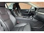 Volvo V60 T8 Twin Engine AWD Inscription | Trekhaak | Panoramadak | Adaptieve Bochtverlichting | BLIS Dodehoekdetectie | Apple Carplay/ Android Auto | Parkeercamera | Verwarmbare Voorstoelen | Navigatie