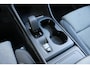 Volvo XC40 1.5 T2 Momentum Business | Semi Elektrische Trekhaak | Luxe Textiele Bekleding | Electronic Climate Controle | Lichtmetalen Velgen 5-Spaaks 18" | Sensus Connect met High Performance Audio | Apple Carplay/Android Auto | DAB Ontvanger | Keyless Start |