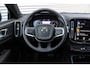 Volvo XC40 1.5 T2 Momentum Business | Semi Elektrische Trekhaak | Luxe Textiele Bekleding | Electronic Climate Controle | Lichtmetalen Velgen 5-Spaaks 18" | Sensus Connect met High Performance Audio | Apple Carplay/Android Auto | DAB Ontvanger | Keyless Start |
