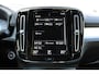 Volvo XC40 1.5 T2 Momentum Business | Semi Elektrische Trekhaak | Luxe Textiele Bekleding | Electronic Climate Controle | Lichtmetalen Velgen 5-Spaaks 18" | Sensus Connect met High Performance Audio | Apple Carplay/Android Auto | DAB Ontvanger | Keyless Start |