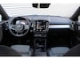 Volvo XC40 1.5 T2 Momentum Business | Semi Elektrische Trekhaak | Luxe Textiele Bekleding | Electronic Climate Controle | Lichtmetalen Velgen 5-Spaaks 18" | Sensus Connect met High Performance Audio | Apple Carplay/Android Auto | DAB Ontvanger | Keyless Start |