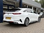 Kia ProCeed 1.4 T-GDI GT-PlusLine / Automaat / NL-Auto / Dealer-Onderhouden / Open-Panodak / Adaptieve Cruise-Control Stop&Go met Stuurhulp / Climate-Control / JBL Premium-Audio / Elektr.-Stoelen met Geheugen / Stuur-/Stoelverwarming V+A / Keyless / LED / Dodehoek-Detectie / Draadloze-Telefoonlader / Apple-Carplay & Android-Auto / DAB Radio-Bluetooth / Navi / Elektr.-Achterklep / PDC met Camera / 18'' LMV / ENZ.