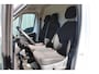 Citroën Jumper 2.2 BlueHDi 140 L3H2 3.3t BPM Vrij Voor Ondernemers | Trekhaak | Sidebars | Navigatie | Carplay | Parkeersensoren | Betimmering