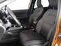 Renault Captur 1.0 TCe 100 Intens . GARANTIE TOT 02-2030* . NAVIGATIE . PARKEERSENSOREN ACHTER . CRUISE CONTROL .