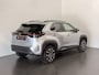Toyota Yaris Cross 1.5 Hybrid 115 Dynamic | Stoel / Stuur en voorruitverwarming | Parkeersensoren |