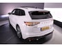 Skoda Enyaq 60 Sportline 204pk Automaat, Panoramadak, Stoelverwarming, Stuurverwarming, Achteruitrijcamera, Elektrische achterklep, Dodehoeksensoren, Parkeersensoren, Matrix LED koplampen, Navigatie, App-connect