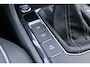 Volkswagen Tiguan 1.4 TSI eHybrid 245pk R-Line Business | SoH 100% | Trekhaak | Panoramadak | Head-up | 360 Camera