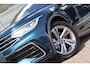 Volkswagen Tiguan 1.4 TSI eHybrid 245pk R-Line Business | SoH 100% | Trekhaak | Panoramadak | Head-up | 360 Camera