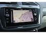 Volkswagen Tiguan 1.4 TSI eHybrid 245pk R-Line Business | SoH 100% | Trekhaak | Panoramadak | Head-up | 360 Camera