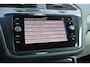 Volkswagen Tiguan 1.4 TSI eHybrid 245pk R-Line Business | SoH 100% | Trekhaak | Panoramadak | Head-up | 360 Camera