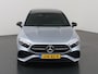 Mercedes-Benz A-klasse 180 Business Solution AMG | Panoramaschuifdak | Stoelverwarming | Achteruitrijcamera | MULTIBEAM LED |