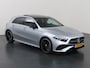 Mercedes-Benz A-klasse 180 Business Solution AMG | Panoramaschuifdak | Stoelverwarming | Achteruitrijcamera | MULTIBEAM LED |