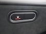 Mercedes-Benz A-klasse 180 Business Solution AMG | Panoramaschuifdak | Stoelverwarming | Achteruitrijcamera | MULTIBEAM LED |