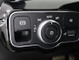 Mercedes-Benz A-klasse 180 Business Solution AMG | Panoramaschuifdak | Stoelverwarming | Achteruitrijcamera | MULTIBEAM LED |