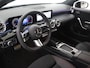 Mercedes-Benz A-klasse 180 Business Solution AMG | Panoramaschuifdak | Stoelverwarming | Achteruitrijcamera | MULTIBEAM LED |