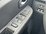 Renault Clio 0.9 TCe Limited | Navigatie | Parkeersensoren Achter | Climate Control | Cruise Control |