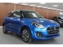 Suzuki Swift 1.0 Stijl Automaat | Airco | Adaptieve Cruise control | Parkeer camea | Carplay | Stoel verwarming | Elec ramen