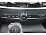 Volvo V60 T6 Recharge AWD Plus Dark - Panorama/schuifdak - IntelliSafe Assist & Surround - 360º Camera - Harman/Kardon audio - Verwarmde voorstoelen, stuur & achterbank - Parkeersensoren voor & achter - Elektr. bedienb. voorstoelen met geheugen - Head up display - Extra getint glas - 19' LMV
