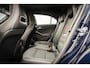 Mercedes-Benz A-klasse 180 Bus. Sol. | LED | Camera | Stoelverwarming | Navigatie | PDC