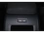 Volvo XC60 T6 Recharge AWD Plus Dark - IntelliSafe Assist & Surround - Harman/Kardon audio - Parkeercamera achter - Verwarmde voorstoelen, stuur & achterbank - Parkeersensoren voor & achter - Elektr. bedienb. voorstoelen met geheugen - Draadloze tel. lader - Extra getint glas - 21' LMV